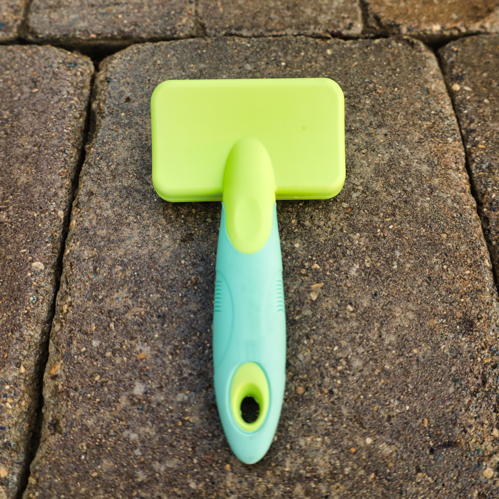 slicker dog brush